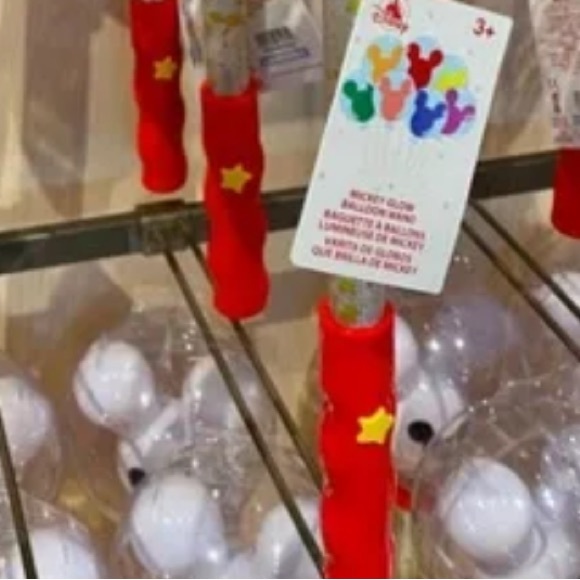 DISNEY PARKS MICKEY BALLOON LIGHT-UP WAND NEW WITH PROTECTIVE COVER AND TAGS - Picture 4 of 11